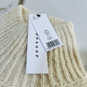 TOPSHOP TURTLE NECK SWEATER